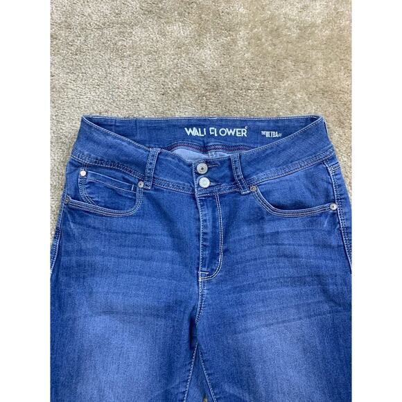 WallFlower Jeans Women's 11 Regular 28x28 The Ultra Fit Blue Denim 2-Button 769 - Picture 2 of 14